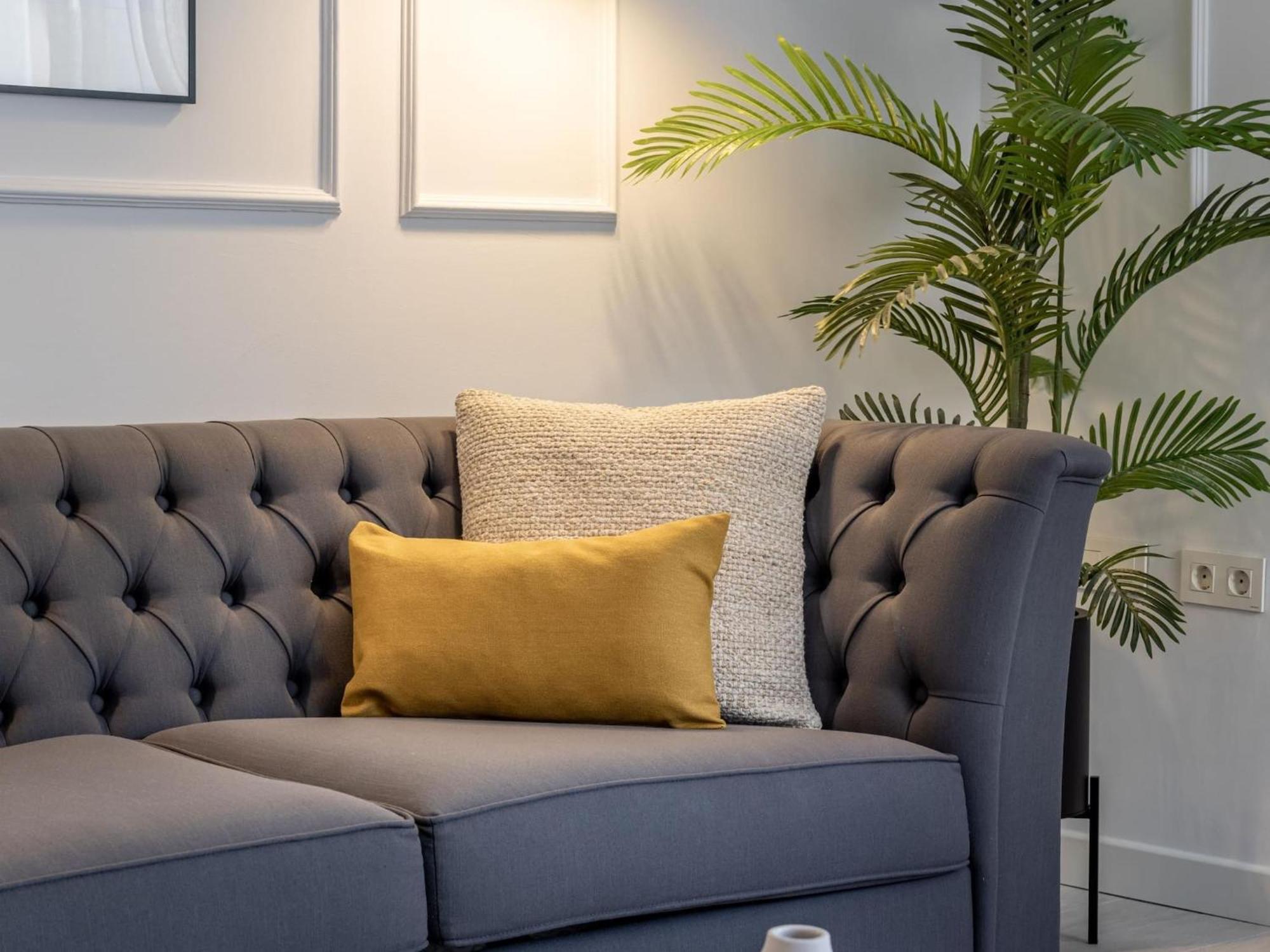 Central Stylish And Elegant 1 & 2 Bedroom Apartments I Granada Exterior photo